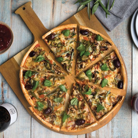 Pizza Peel Set Lifestyle